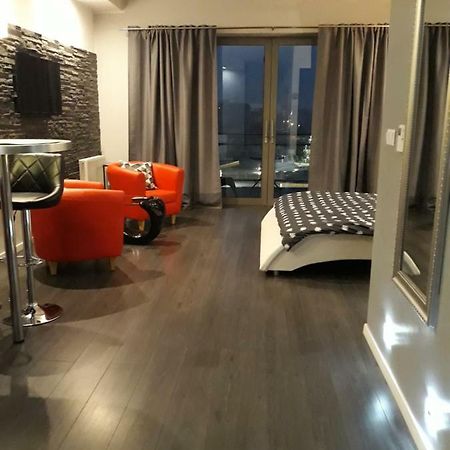 Apartament Onyx Poznan Exterior photo